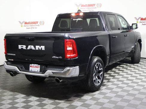 Used 2025 RAM 1500 Laramie AWD/4WD image 5