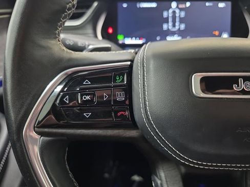 Used 2022 Jeep Grand Cherokee L Overland AWD/4WD image 16