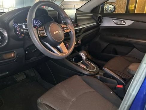Certified 2023 Kia Forte LXS FWD image 8