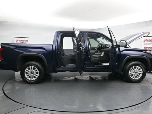 Used 2023 Toyota Tundra SR5 w/ SR5 Convenience Package AWD/4WD image 41