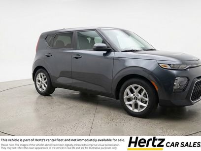 Used 2025 Kia Soul LX w/ LX Technology Package