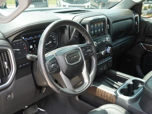 Used 2021 GMC Sierra 1500 Denali w/ Denali Ultimate Package AWD/4WD image 18