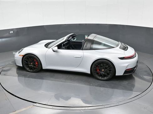 Used 2025 Porsche 911 Targa 4 GTS image 43