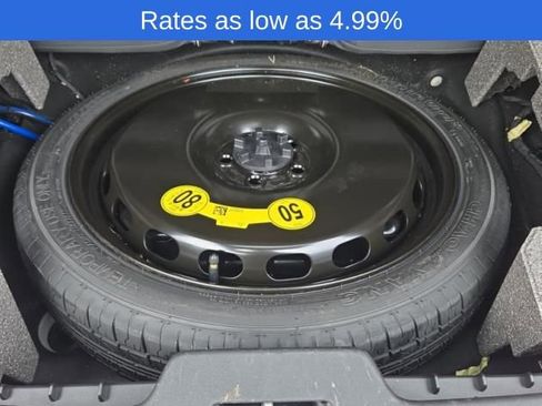 Used 2023 Volvo XC90 B6 Plus image 11