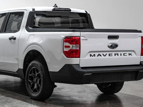Used 2022 Ford Maverick XL FWD image 15
