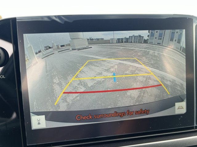 Used 2024 Lexus UX 250h FWD image 17