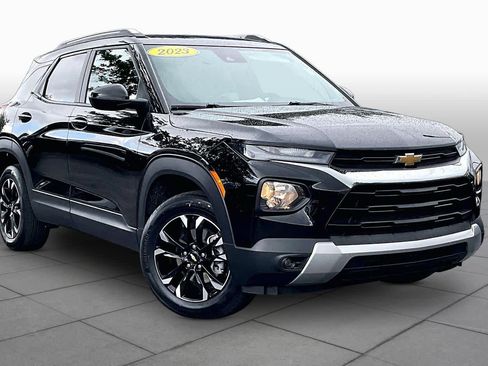 Used 2023 Chevrolet TrailBlazer LT w/ Convenience Package AWD/4WD image 4