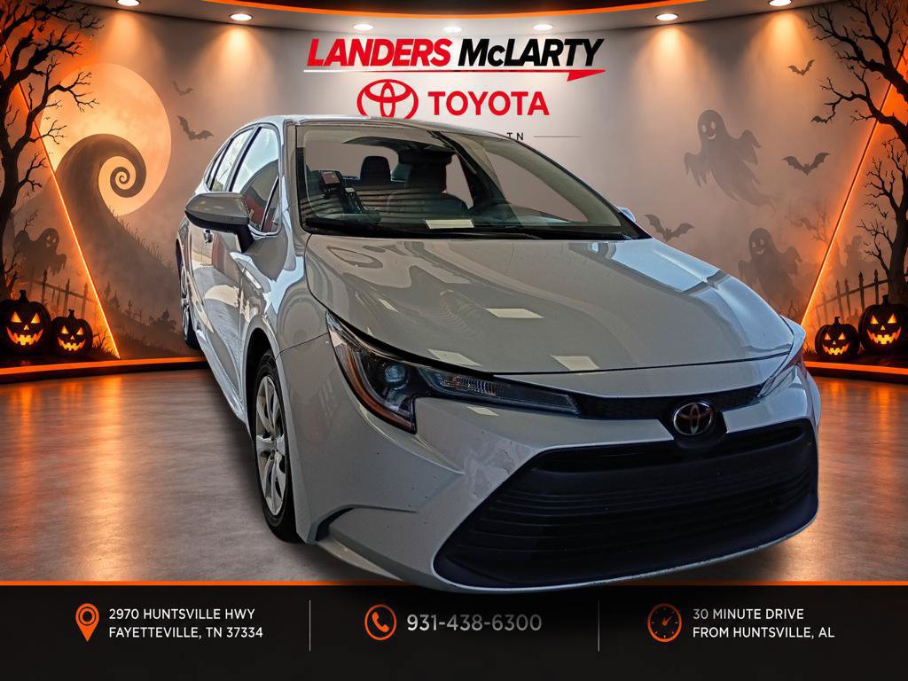 Used 2024 Toyota Corolla LE FWD image 1