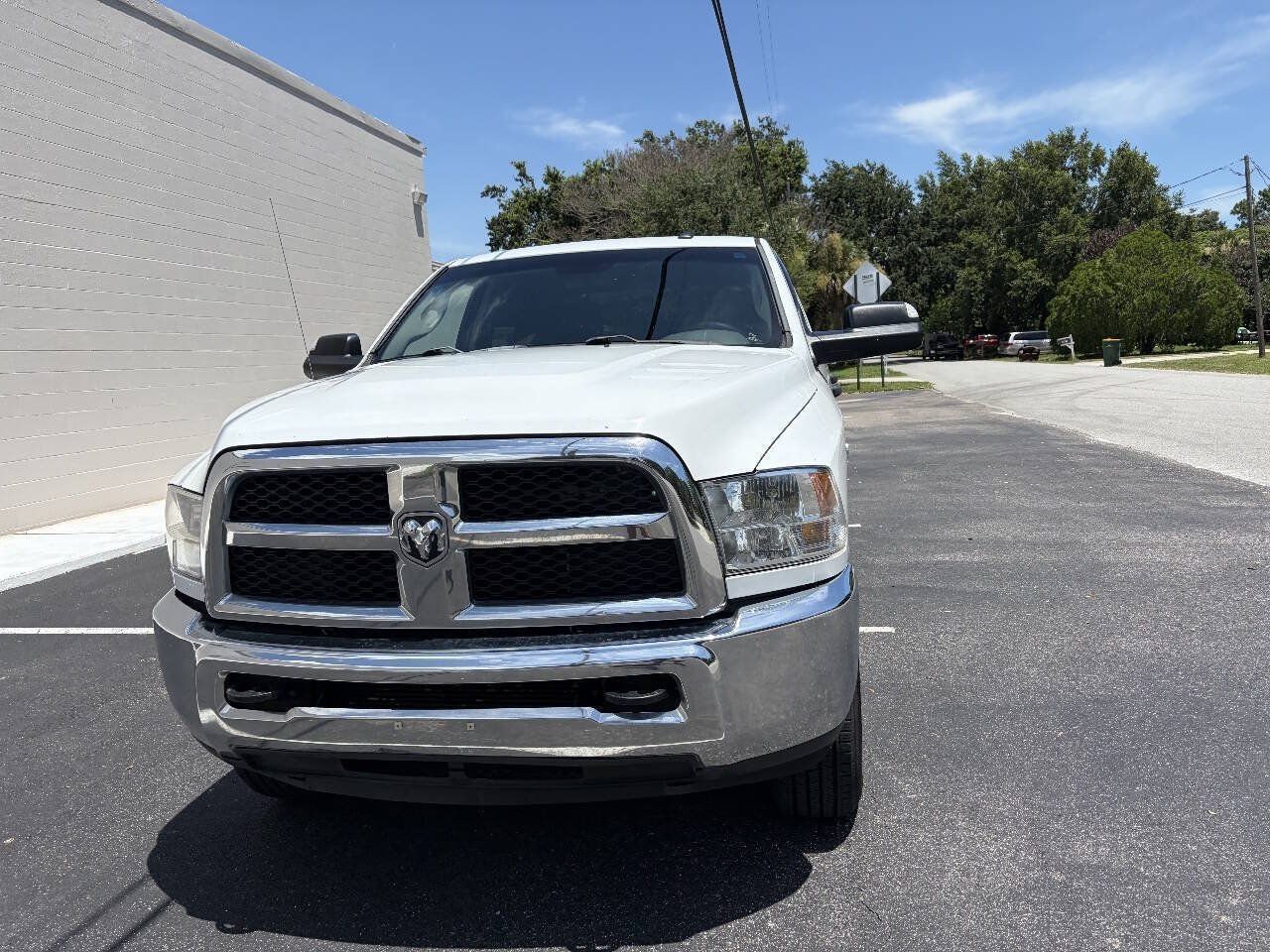 Used 2017 RAM 2500 Tradesman w/ Chrome Appearance Group AWD/4WD image 18