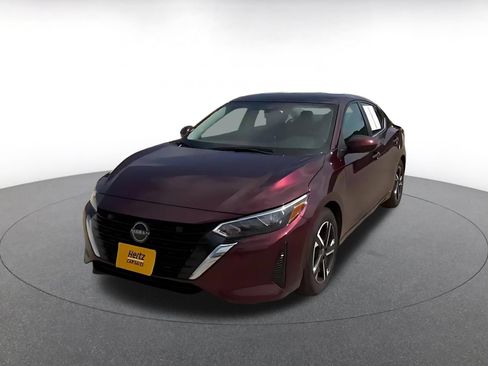 Used 2025 Nissan Sentra SV FWD image 4