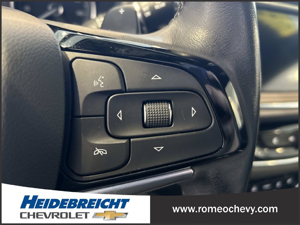 Used 2024 Buick Enclave Essence w/ Sport Touring Edition FWD image 21