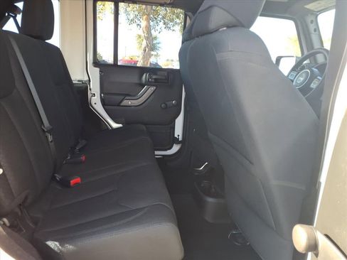 Used 2017 Jeep Wrangler Unlimited Sport image 14