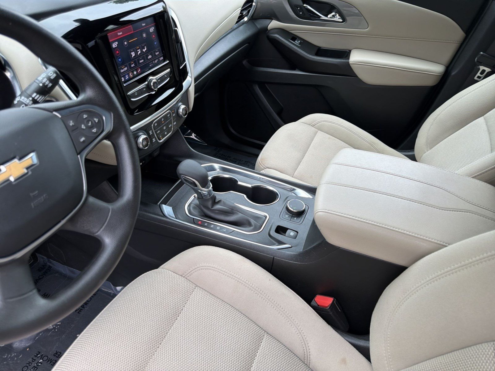 Used 2023 Chevrolet Traverse LS FWD image 22
