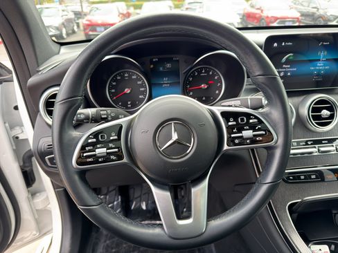 Used 2022 Mercedes-Benz GLC 300 4MATIC image 12