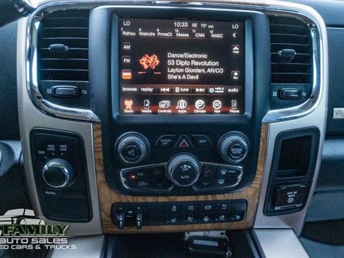 Used 2015 RAM 3500 Laramie Longhorn w/ Convenience Group AWD/4WD image 19