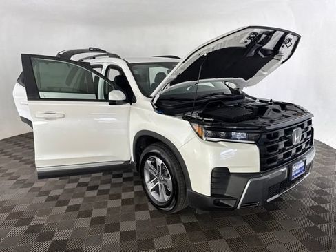 Certified 2026 Honda Pilot EX-L image 15