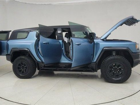 Used 2024 GMC Hummer EV 3X w/ Omega Edition image 71