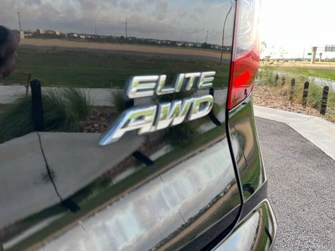 Used 2021 Honda Pilot Elite image 9