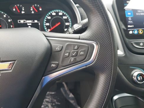 Used 2025 Chevrolet Malibu LT image 34