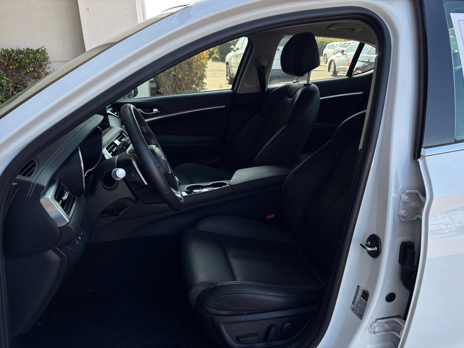 Used 2026 Genesis G70 2.5T RWD image 37