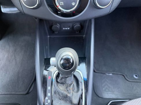 Used 2012 Kia Forte EX w/ Fuel Economy Pkg image 18