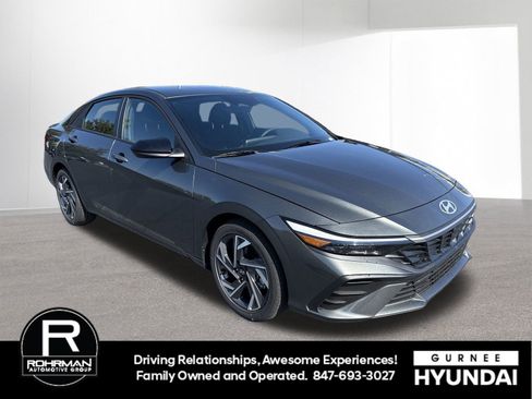 New 2025 Hyundai Elantra Sport w/ Cargo Package image 2