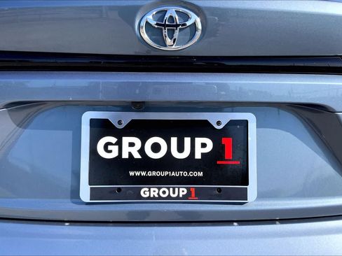 Used 2022 Toyota Corolla LE FWD image 10