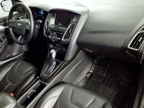 Used 2018 Ford Focus Titanium image 13