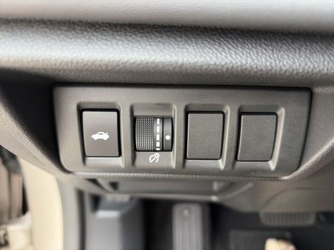 Used 2020 Subaru Legacy Limited XT AWD/4WD image 21