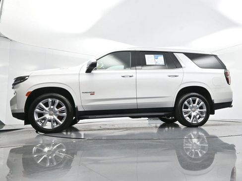Used 2023 Chevrolet Tahoe Premier AWD/4WD image 55