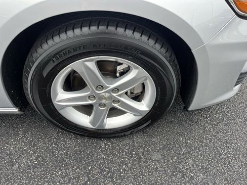 Used 2022 Chevrolet Malibu LS w/ Driver Confidence Package II image 29