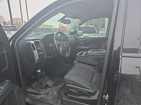 Used 2018 Chevrolet Silverado 1500 LT image 7