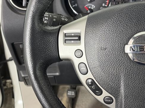 Used 2013 Nissan Rogue SL image 29