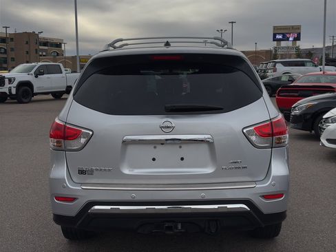 Used 2014 Nissan Pathfinder Platinum w/ Platinum Premium Package image 4