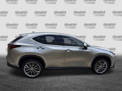 Used 2022 Lexus NX 350 AWD image 11