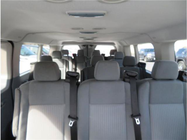 Used 2015 Ford Transit 350 XLT RWD image 4
