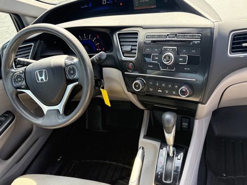 Used 2013 Honda Civic LX image 15