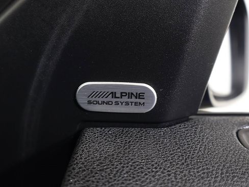 Used 2020 Dodge Charger Scat Pack image 32