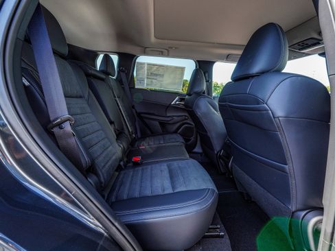 New 2025 Mitsubishi Outlander SE AWD/4WD image 33