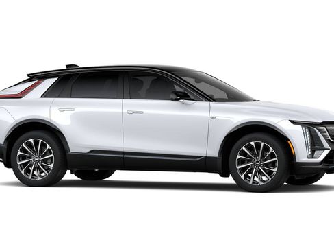 New 2027 Cadillac Lyriq Sport RWD image 13