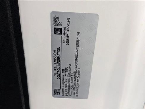 Used 2023 Chevrolet Tahoe Z71 w/ Luxury Package image 26