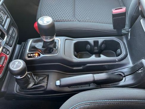 Used 2025 Jeep Wrangler Unlimited Rubicon 4xe w/ Convenience Group image 22