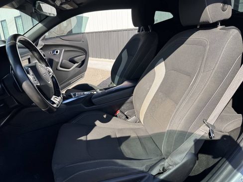 Used 2020 Chevrolet Camaro LT RWD image 16