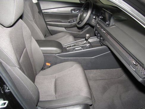 Certified 2023 Honda Accord EX image 20