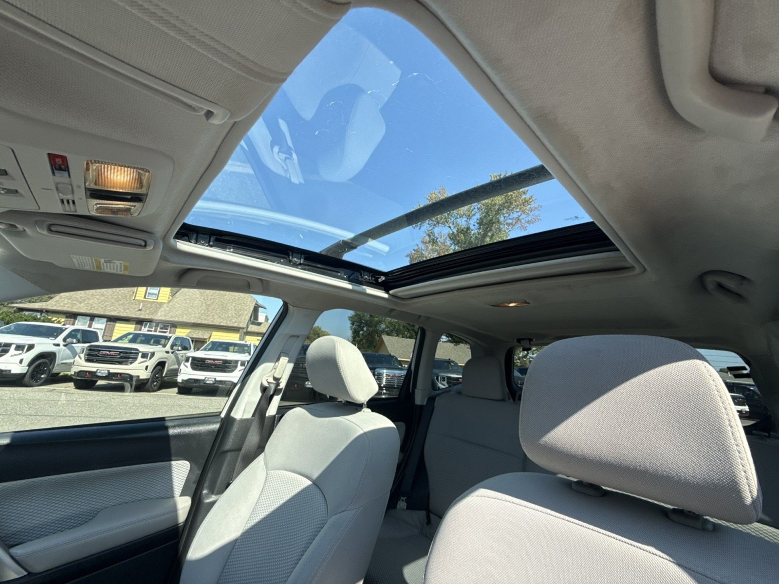 Used 2018 Subaru Forester 2.5i Premium AWD/4WD image 21