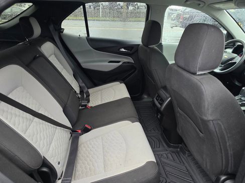 Used 2019 Chevrolet Equinox LT image 13