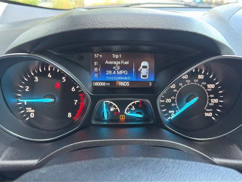 Certified 2019 Ford Escape S FWD image 22
