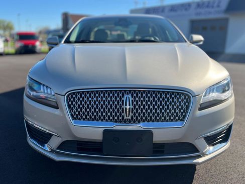 Used 2017 Lincoln MKZ Select w/ Select Plus Package AWD/4WD image 3