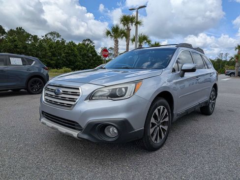 Used 2017 Subaru Outback 2.5i Limited AWD/4WD image 7