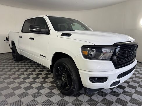 Used 2024 RAM 1500 Big Horn AWD/4WD image 6